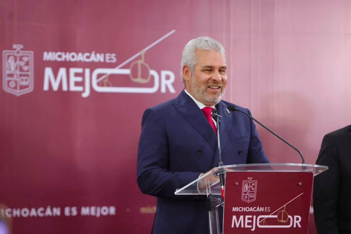 Ahorra Michoacán 42 mdp tras reestructuración en materia de transparencia: Bedolla