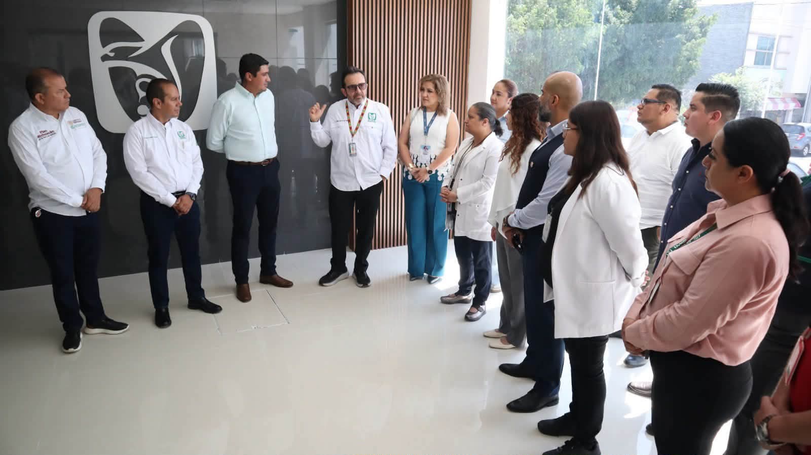 Supervisa IMSS Michoacán avance de nueva sala de Hemodiálisis del HGSZ No. 7 en La Piedad