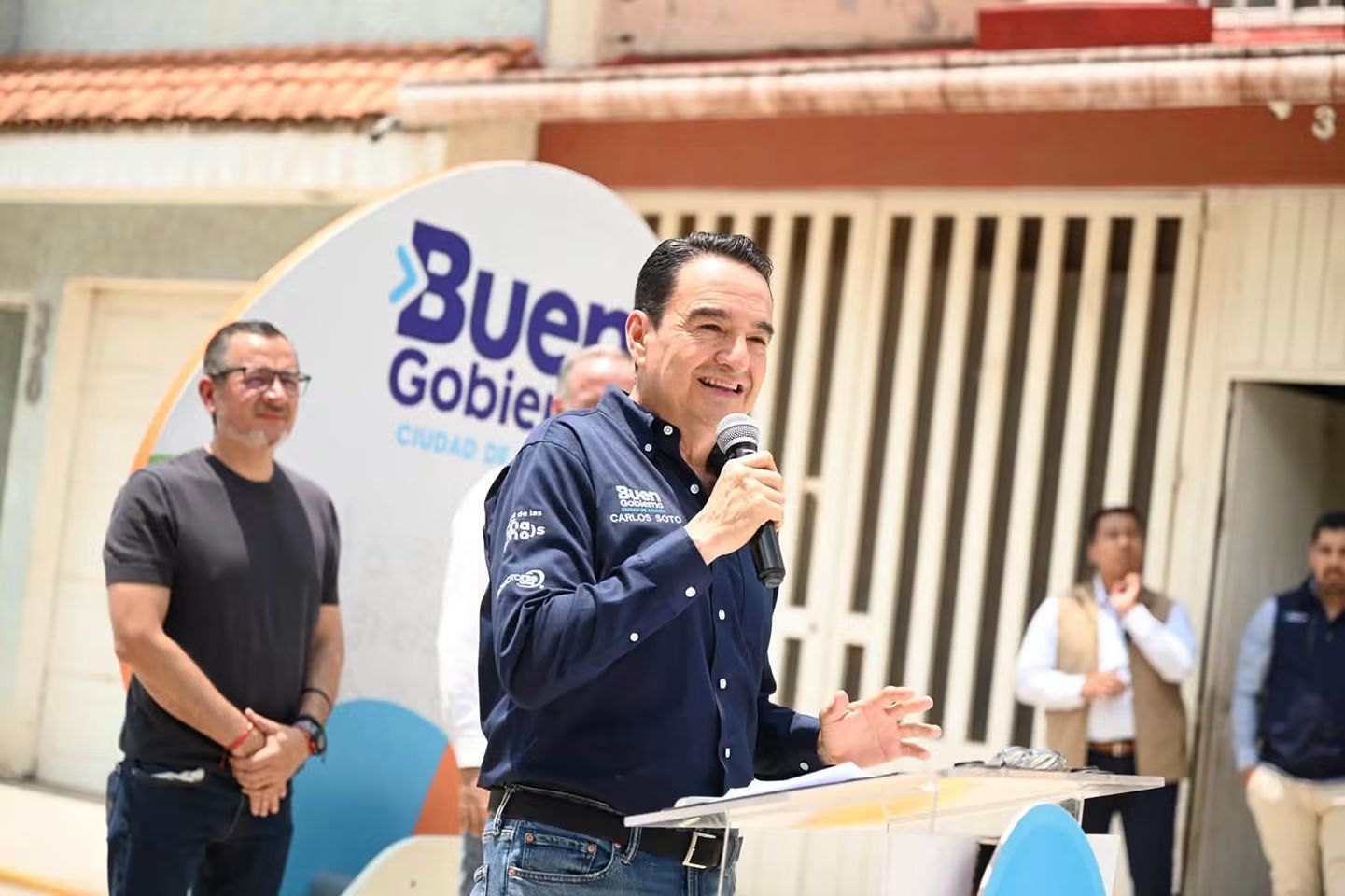 Entregan segunda etapa de la calle Cartagena; van 6.3 mdp aplicados en el proyecto