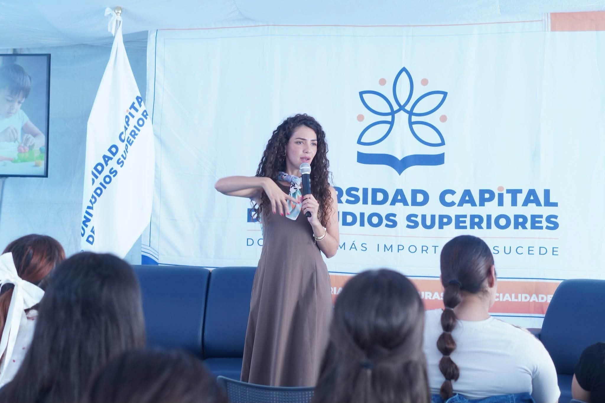 Universidad Capital concluye con éxito el 1.er Congreso Capital 2026.