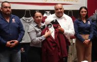 Isidoro Mosqueda entregó uniformes al personal sindicalizado y de confianza del ayuntamiento de Jacona
