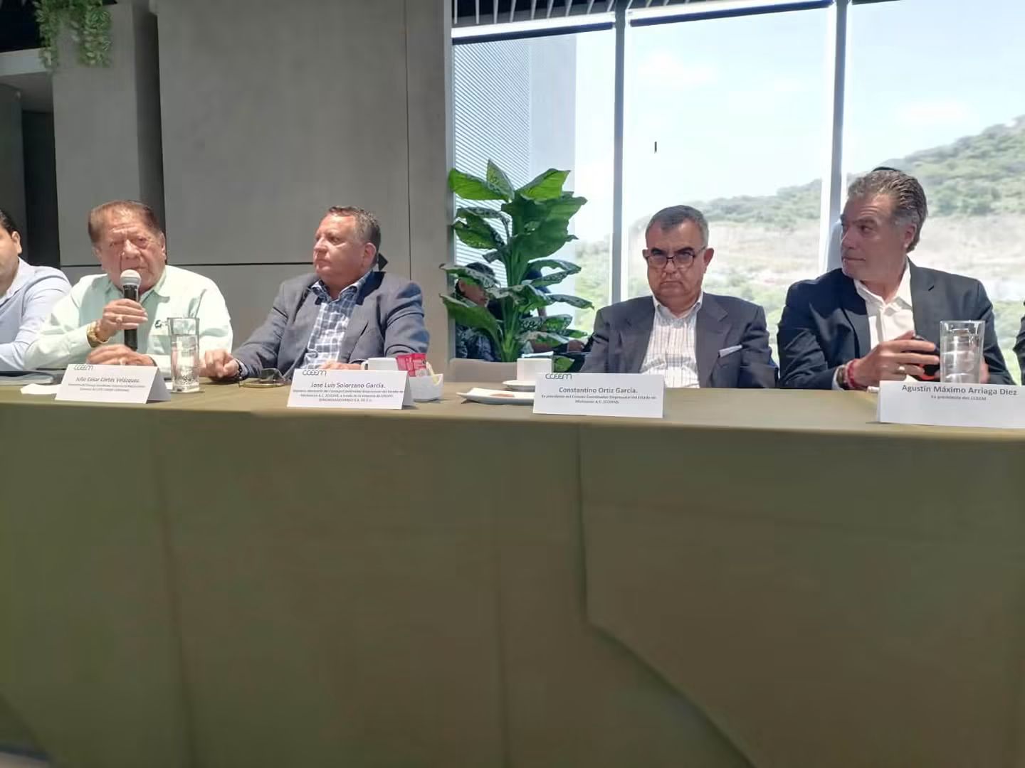 REFRENDA CONSEJO EMPRESARIAL ZAMORA COMPROMISO DE TRABAJO EN ALIANZA PARA FORTALECER ECONOMÍA DE MICHOACÁN