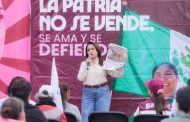 Gladyz Butanda siembra la transformación desde las comunidades rurales