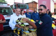ENTREGA ISIDORO MOSQUEDA EQUIPO Y HERRAMIENTAS A PROTECCIÓN CIVIL Y BOMBEROS DE JACONA