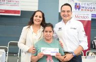 Entregan 557 tarjetas de Bienestar a adultos mayores y mujeres en Zamora