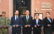 Carlos Soto inauguro la exhibición “Bandos Solemnes a través del tiempo”