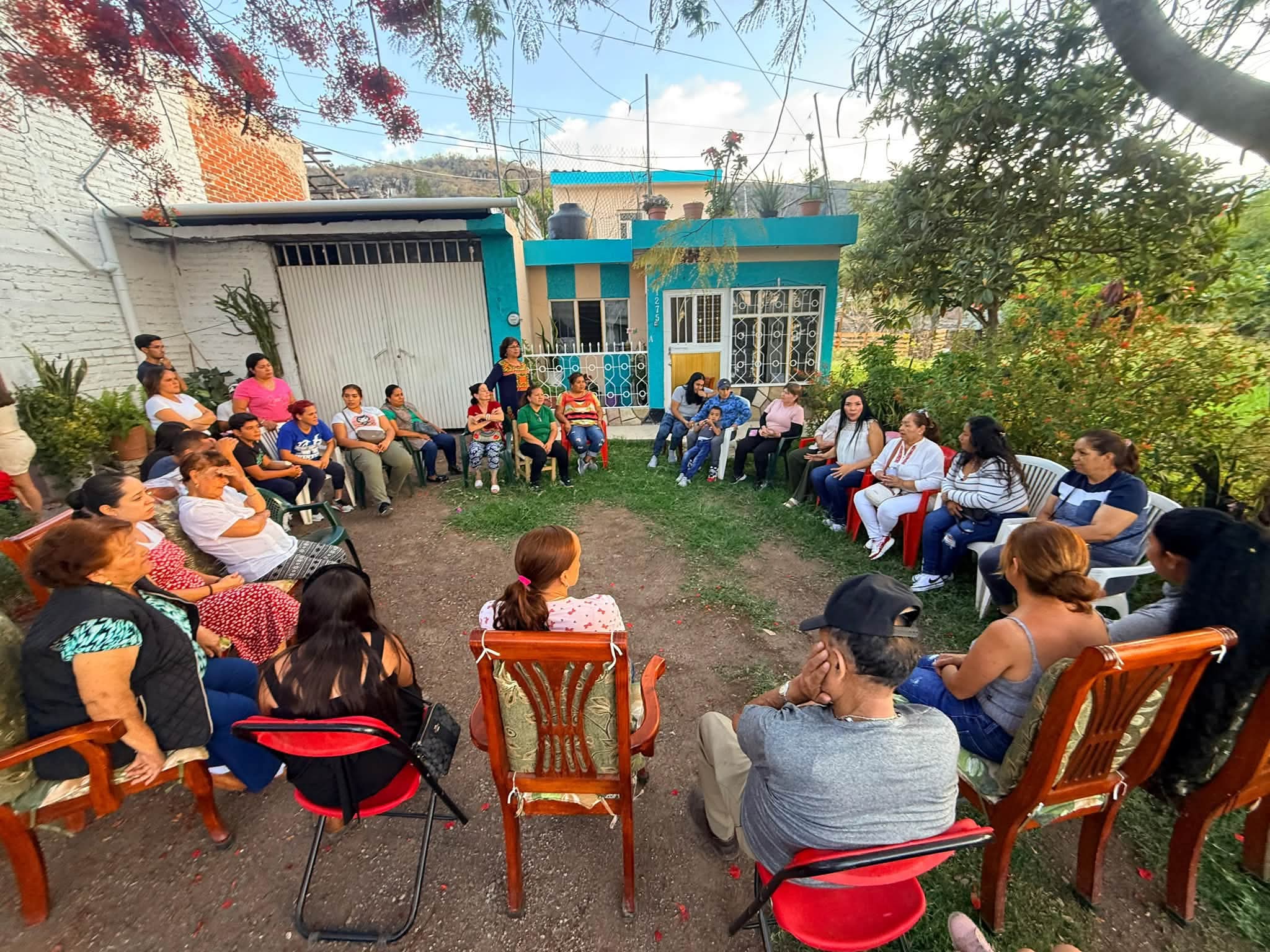 Adriana Campos Huirache fortalece cercanía con familias de Jacona y suma esfuerzos por un mejor municipio