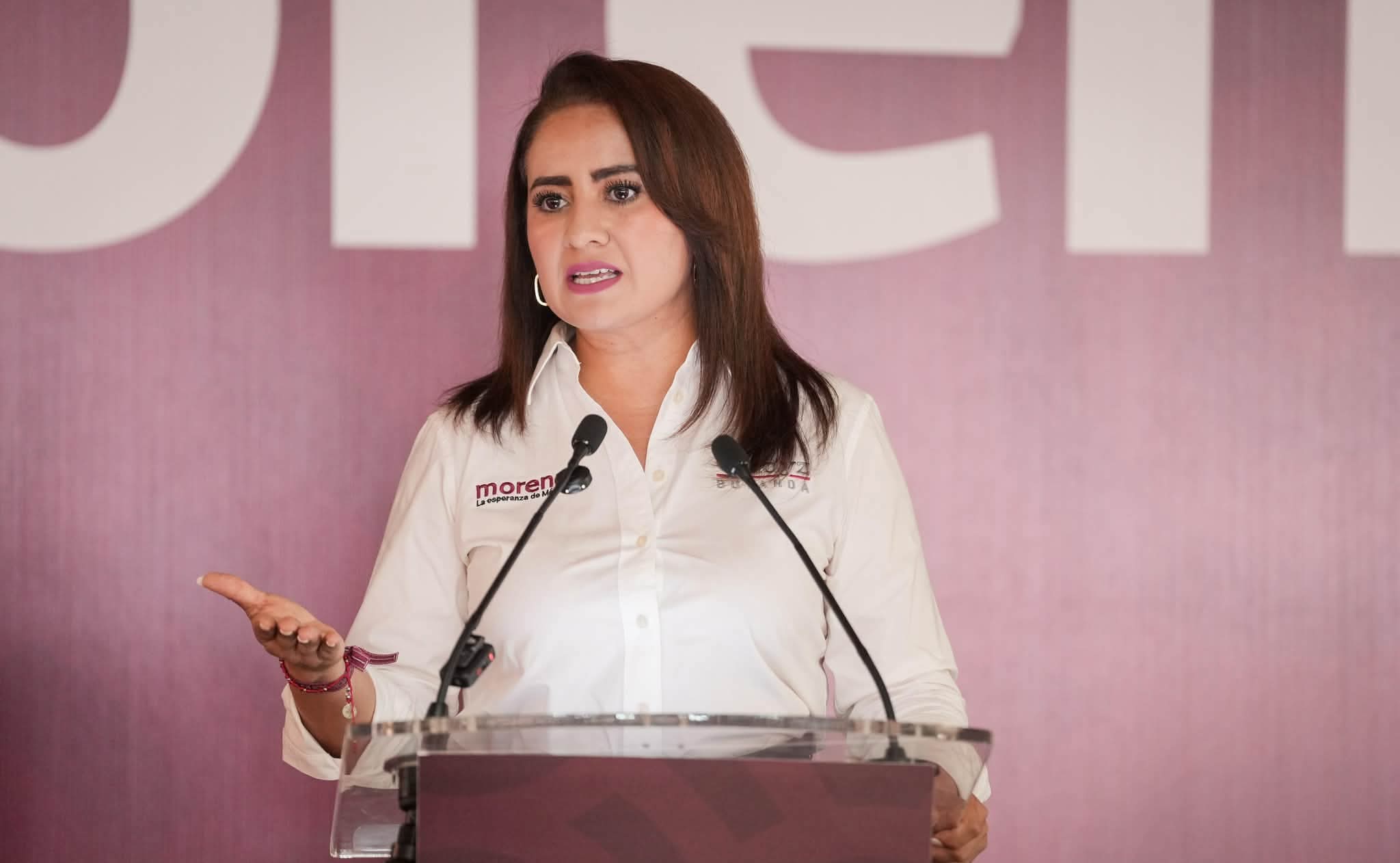 “Ni juntando sus votos supera la oposición el respaldo a Morena”: Gladyz Butanda