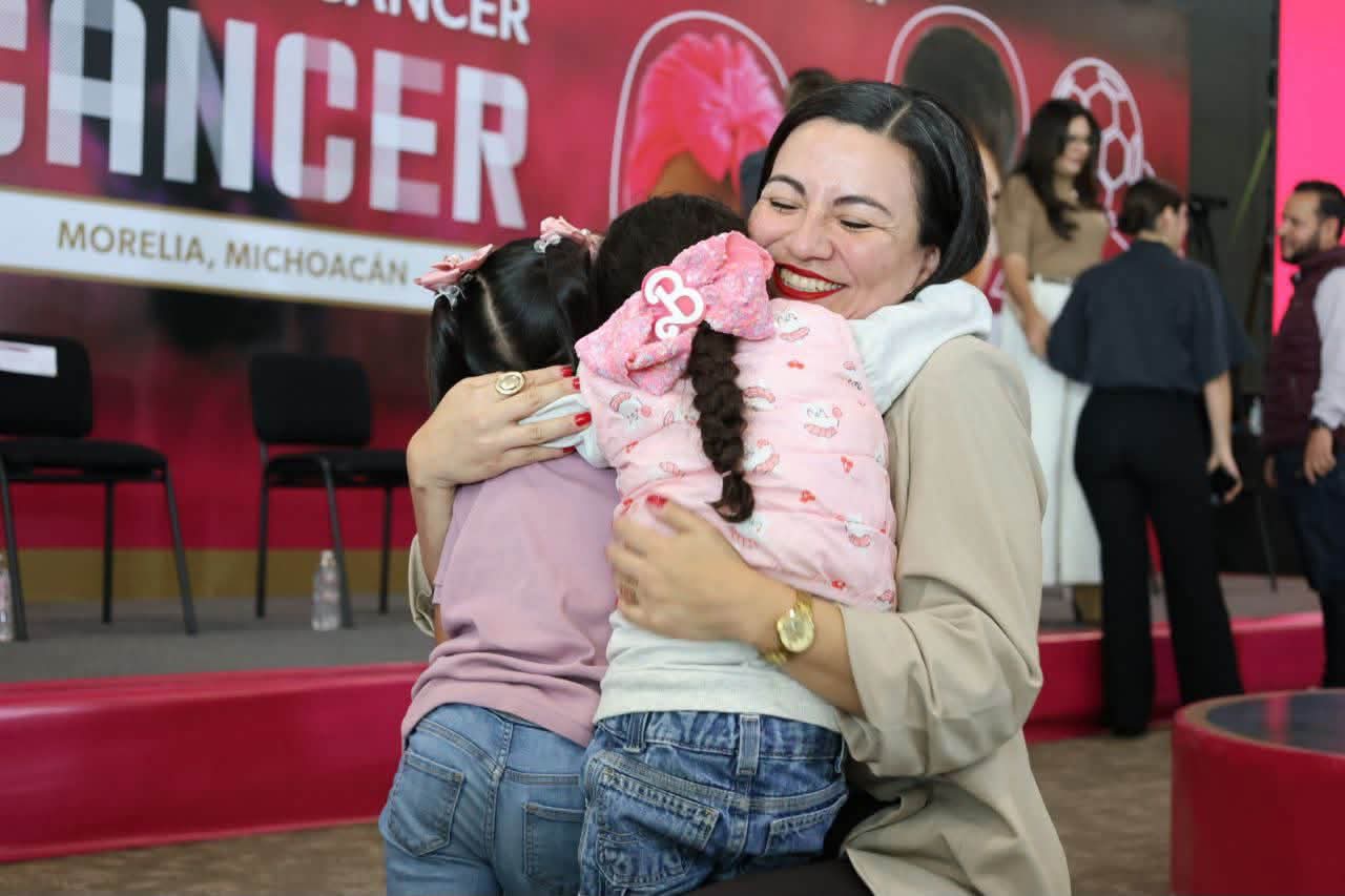 Michoacán respalda a las mujeres que sostienen el cuidado de infancias con cáncer