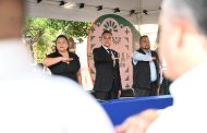 Carlos Soto acompaño a Aspevaza a entregar la presea “Dr. José Sixto Verduzco” a Patricia Heyer Banda