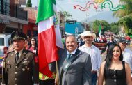 Desfile del 16 de septiembre en Jacona fue ovacionado