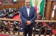 ￼Isidoro Mosqueda estuvo presente en el Quinto Informe del Gobernador de Michoacán