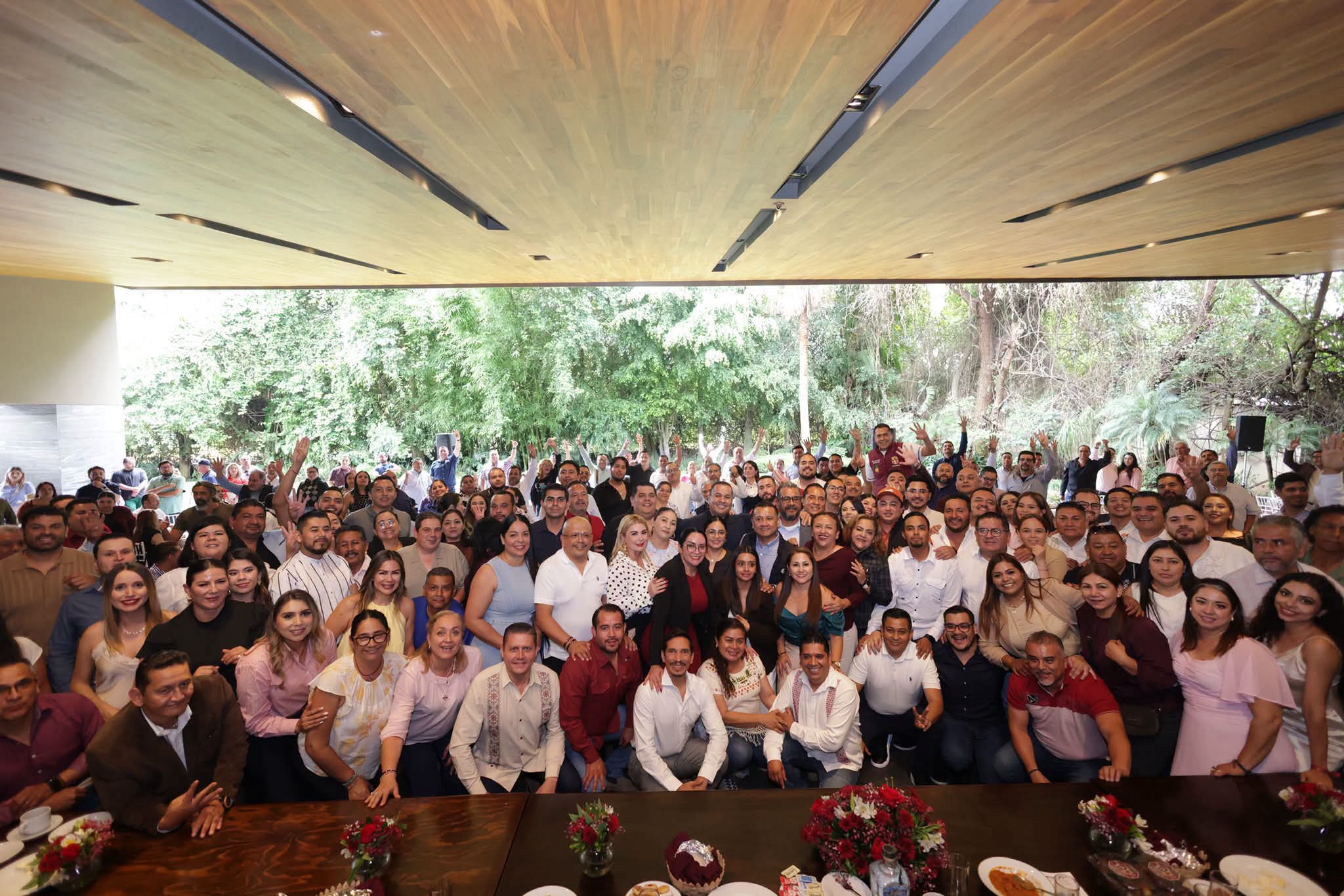 Torres Piña conserva red municipal y reúne representación de más de 90 municipios