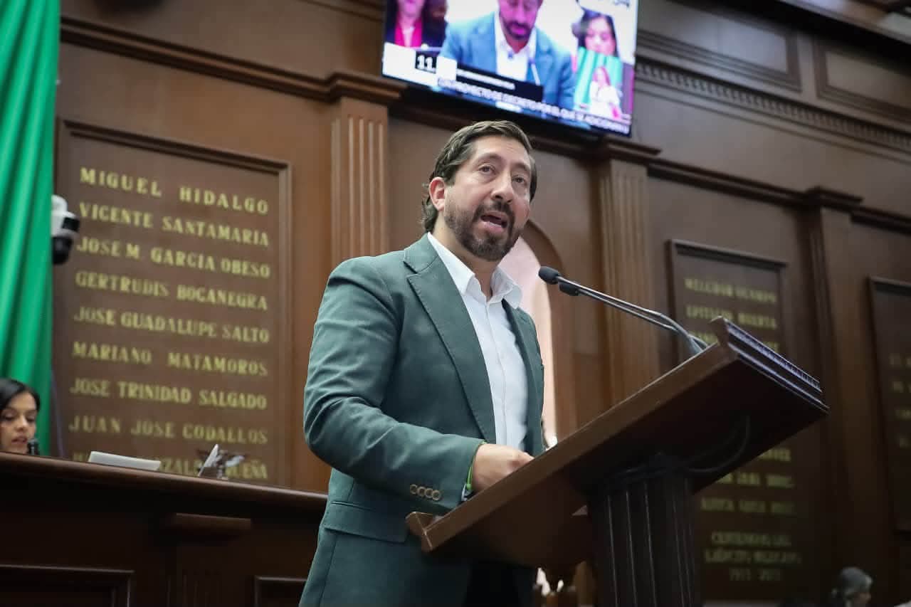 Diputado Abraham Espinoza propone llevar el Registro Civil a las comunidades más alejadas de Michoacán