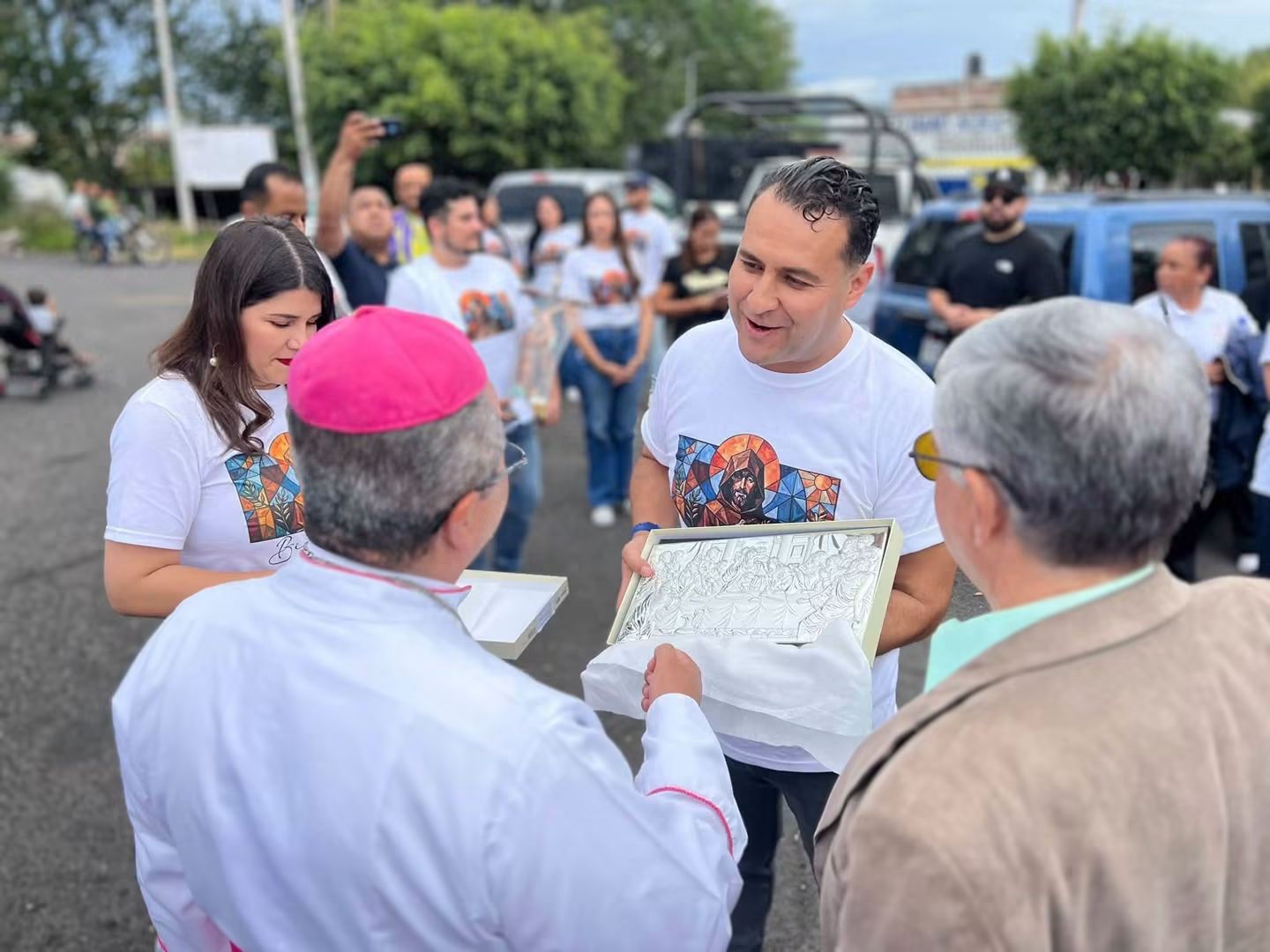 Ixtlán recibe con fe y alegría al nuevo párroco Sergio Esquivel