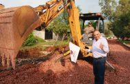 Isidoro Mosqueda dio el arranque a pavimentación de calle 16 de septiembre en Montebello