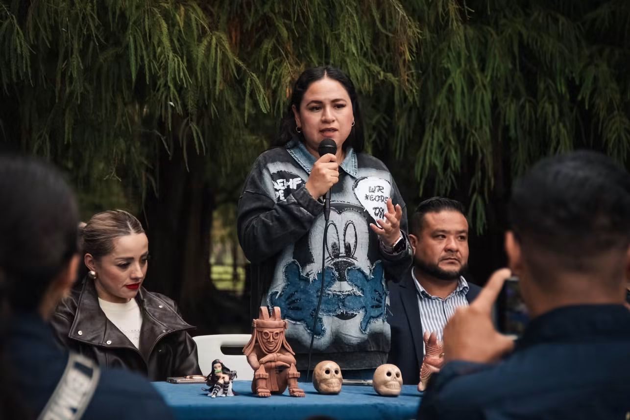 Inauguran la novena edición de la Expo Orquídea en el Lago de Camécuaro.