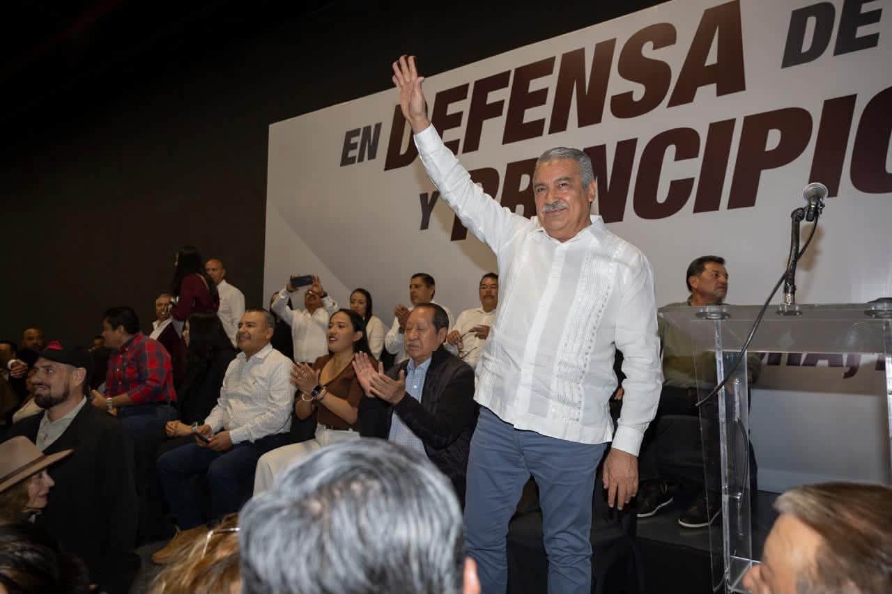 Morón anuncia consulta con sus bases y definirá a finales de noviembre el rumbo de su movimiento en Michoacán