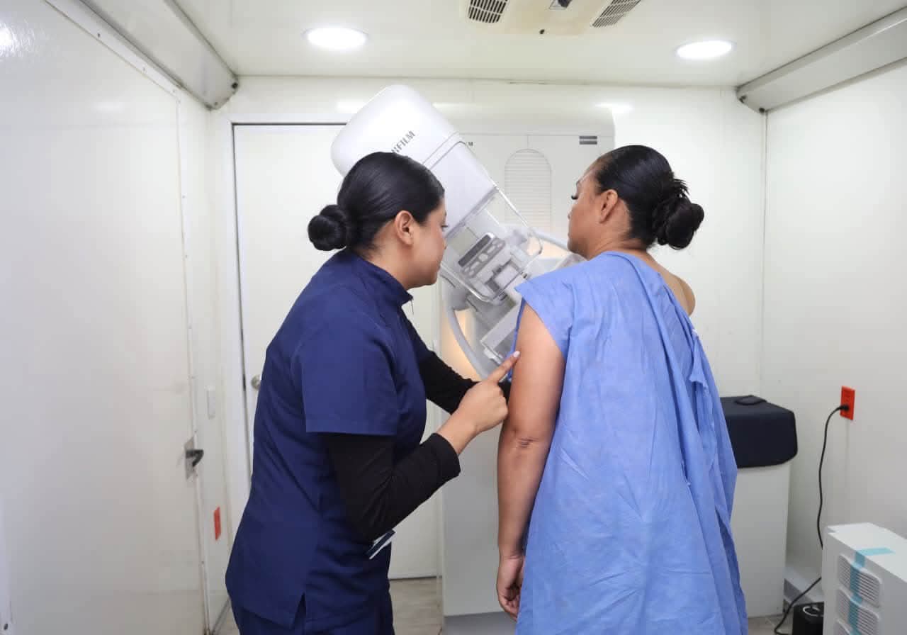 Diagnóstico oportuno y tratamientos gratuitos, claves para superar el cáncer