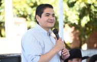 Inaugura Arturo Hernández techumbre y rehabilitación de cancha de basquetbol en Aranza.