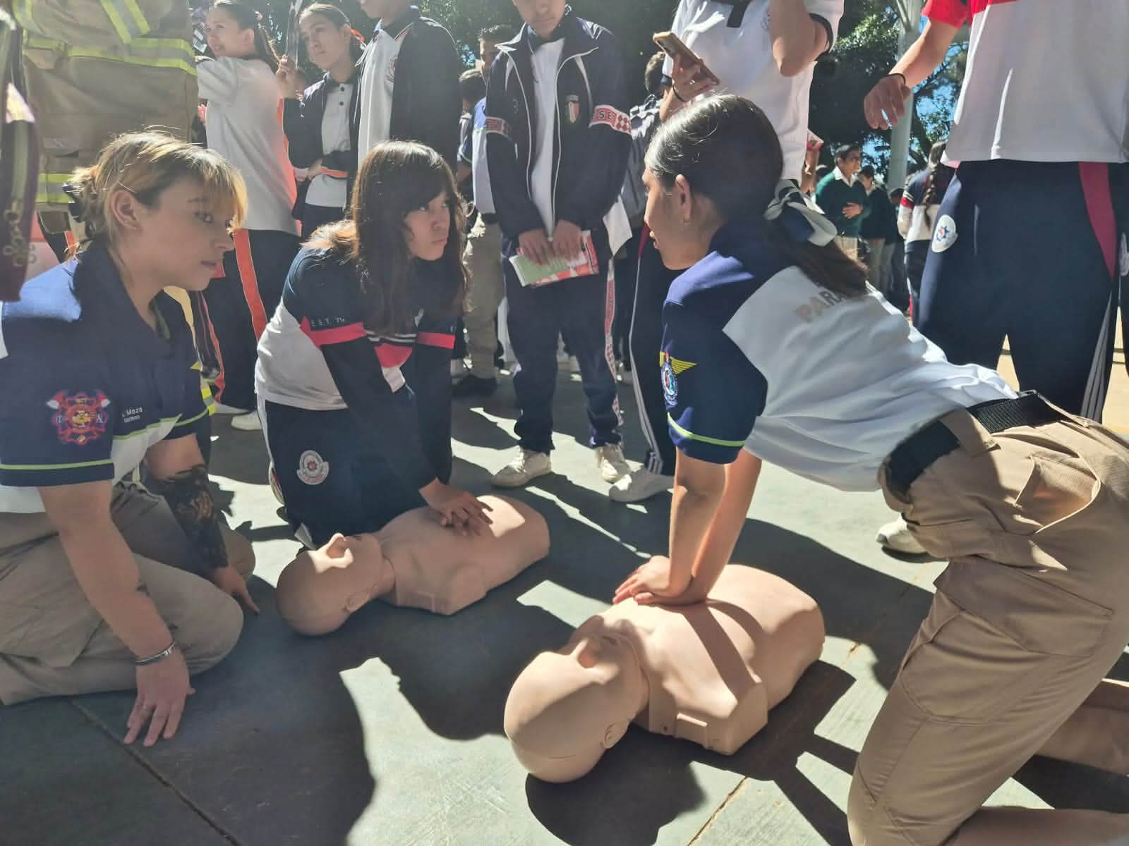Expo Prepárate 2027 acerca opciones educativas a jóvenes de Zamora y la región