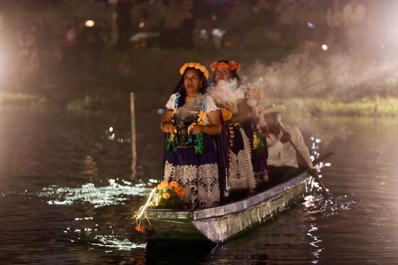 Embárcate en “El camino de las ánimas”, vive la experiencia de Noche de Muertos en Urandén