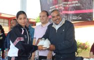 Isidoro Mosqueda atestiguó entrega de tenis gratuitos