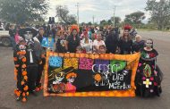 CEDECO de Ario de Rayón celebra el Día de Muertos con tradicional desfile